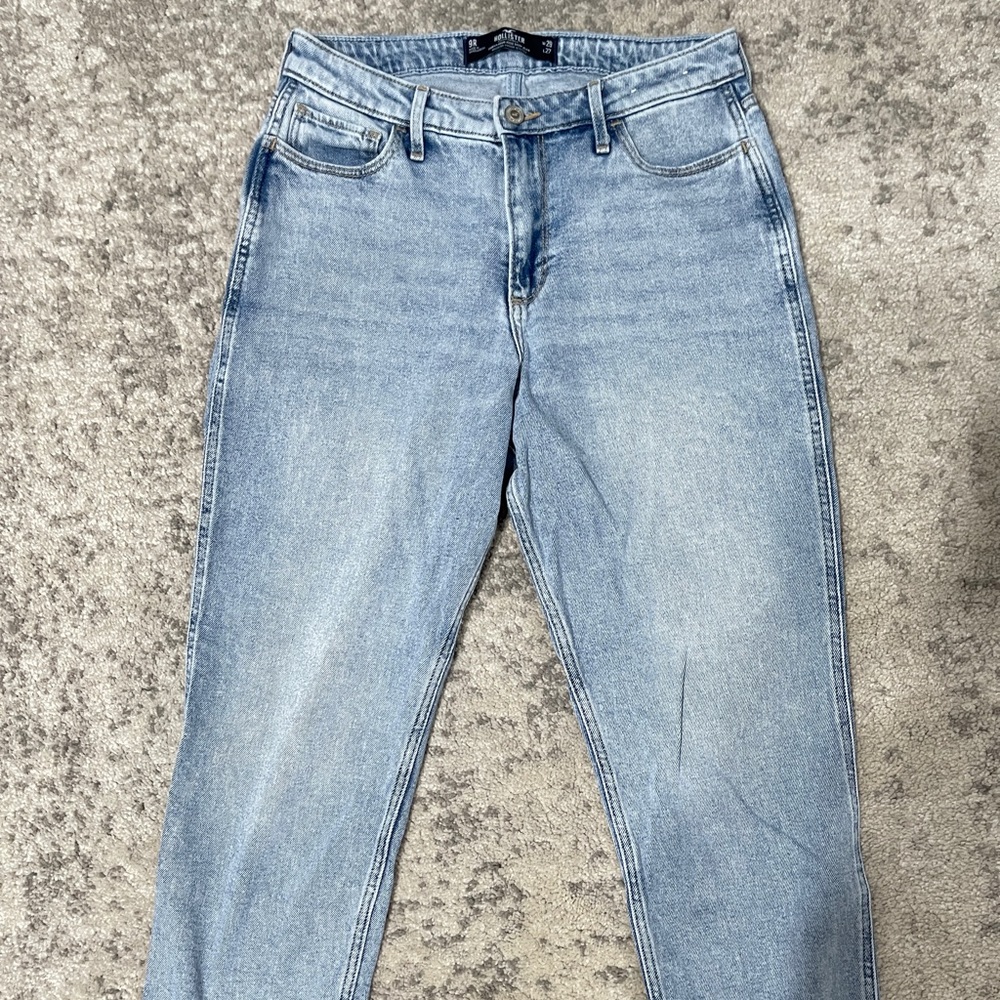 Hollister light mom jeans, size 9 - Picture 2 of 5